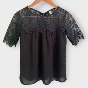 Xhilaration  Lace Blouse